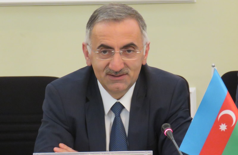 Official: Iran, Azerbaijan interested in broadening IT ties Official: Iran, Azerbaijan interested in broadening IT ties