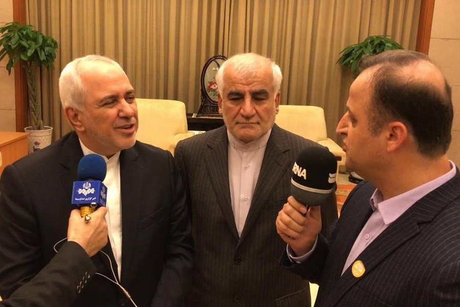 Zarif versichert, dass kein Krieg in der Region geführt wird Zarif versichert, dass kein Krieg in der Region geführt wird