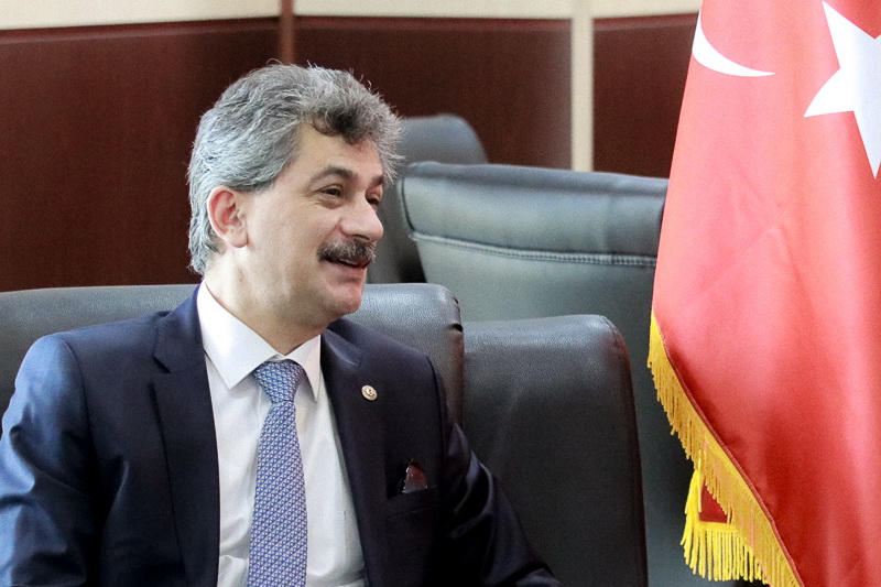 سفیر تركیا یؤكد رغبة التجار والمستثمرین الاتراك فی دخول السوق الایرانیة سفیر تركیا یؤكد رغبة التجار والمستثمرین الاتراك فی دخول السوق الایرانیة
