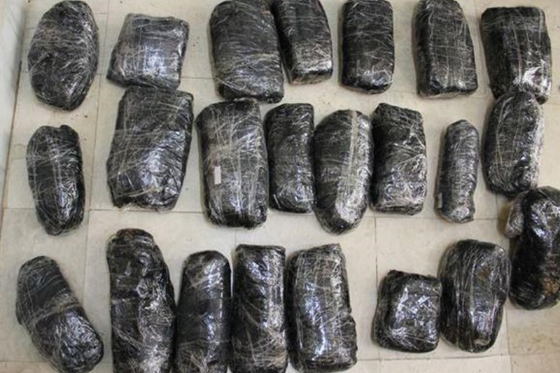 1,5 kg Drogen in Iran beschlagnahmt 1,5 kg Drogen in Iran beschlagnahmt
