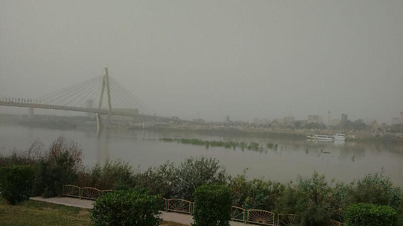 هواي اهواز همچنان ناسالم است هواي اهواز همچنان ناسالم است