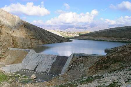 مديركل منابع طبيعي سمنان: طرح آبخيزداري در 22 حوضه اجرا مي شود