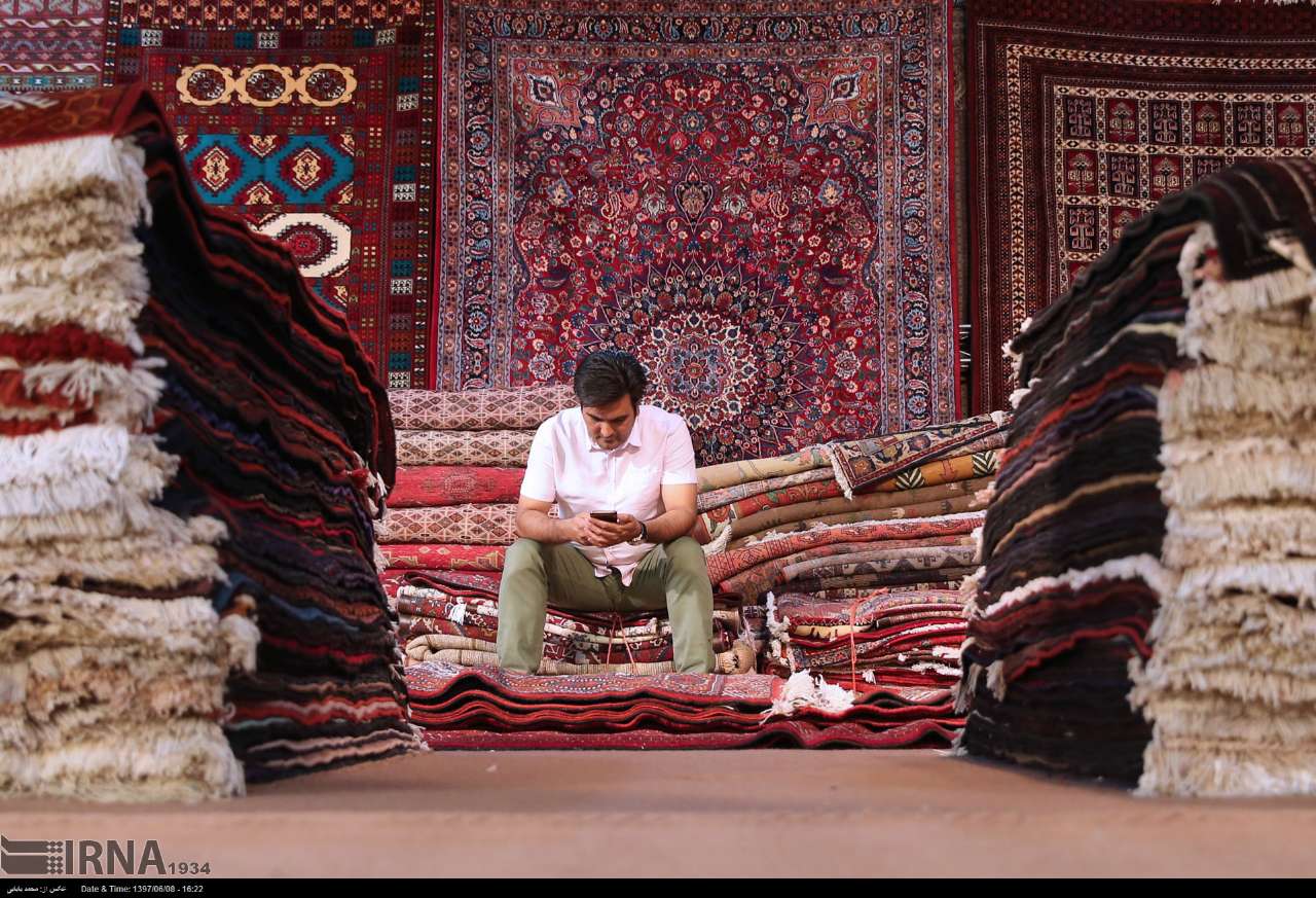 تحريم، تنها عامل كاهش خريد فرش ايراني در بازار خارجي نيست تحريم، تنها عامل كاهش خريد فرش ايراني در بازار خارجي نيست