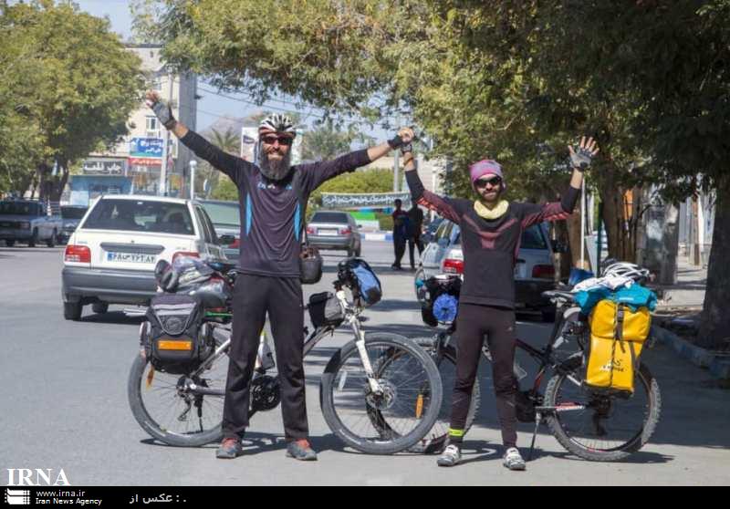 گردشگر دوچرخه سوار پس از 18 ماه ركاب زني به خوزستان رسيد گردشگر دوچرخه سوار پس از 18 ماه ركاب زني به خوزستان رسيد