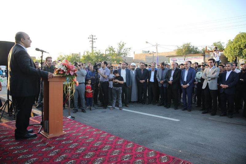 سه ميليون متر مربع روكش آسفالت امسال در مشهد عملياتي مي شود سه ميليون متر مربع روكش آسفالت امسال در مشهد عملياتي مي شود