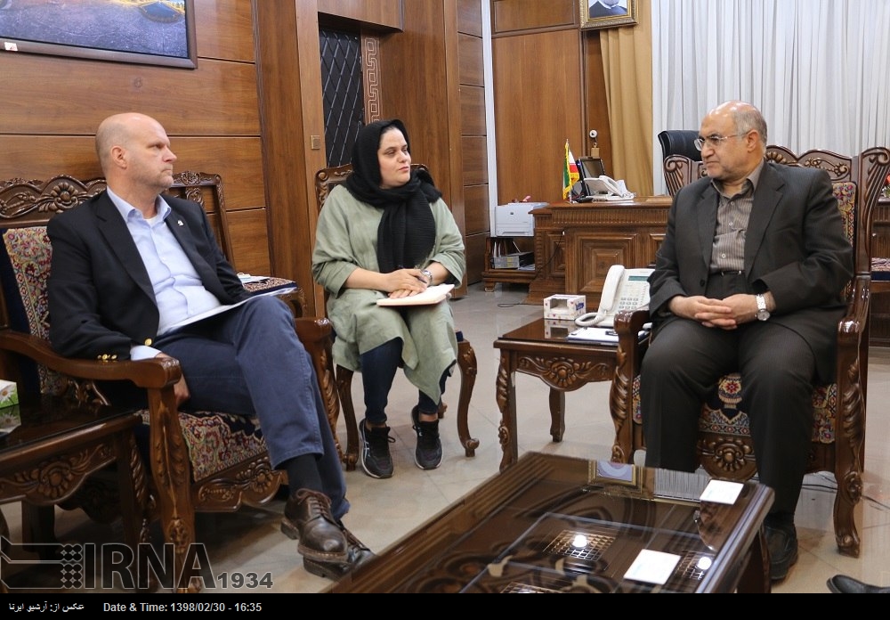 El representante de ACNUR agradece a Irán los servicios prestados a los refugiados afganos El representante de ACNUR agradece a Irán los servicios prestados a los refugiados afganos