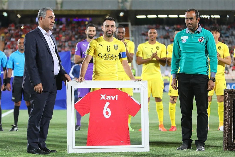 بازتاب مراسم تقدير از «ژاوي» در اينستاگرام AFC بازتاب مراسم تقدير از «ژاوي» در اينستاگرام AFC