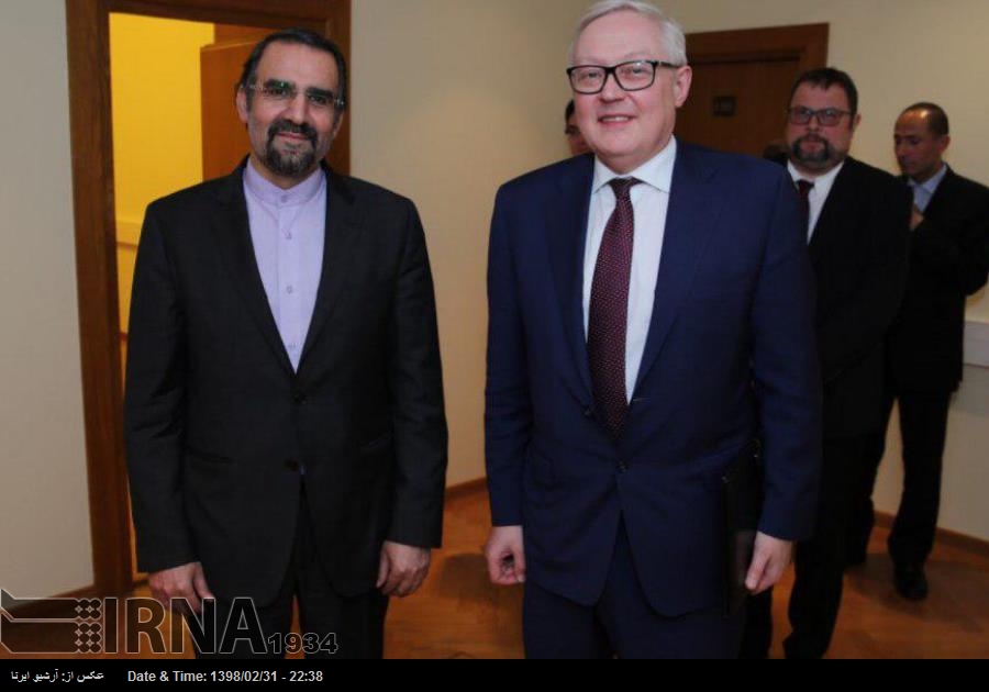 Irán y Rusia debaten sobre el acuerdo nuclear y diversos asuntos regionalesIrán y Rusia debaten sobre el acuerdo nuclear y diversos asuntos regionales Irán y Rusia debaten sobre el acuerdo nuclear y diversos asuntos regionalesIrán y Rusia debaten sobre el acuerdo nuclear y diversos asuntos regionales