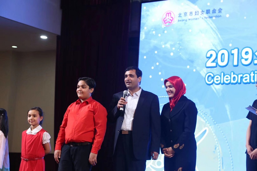Iranian family selected as exemplary in China Iranian family selected as exemplary in China