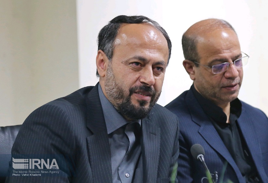 مدير فراري از رسانه در چنبره خبرنگاران مدير فراري از رسانه در چنبره خبرنگاران
