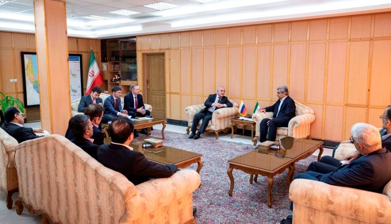 Russia not to seek US permission for interaction with Iran Russia not to seek US permission for interaction with Iran