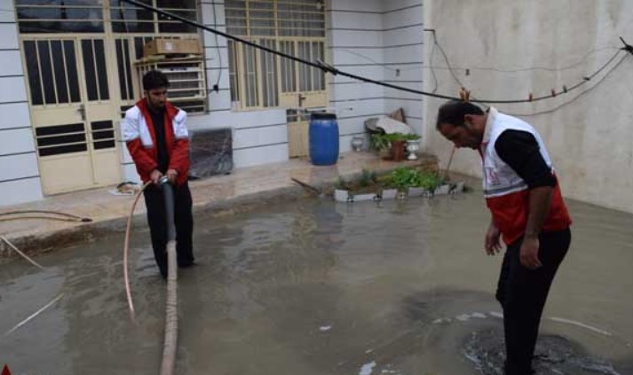 تعدادي از منازل روستاي فتح آباد تبريز دچار آبگرفتگي شد تعدادي از منازل روستاي فتح آباد تبريز دچار آبگرفتگي شد