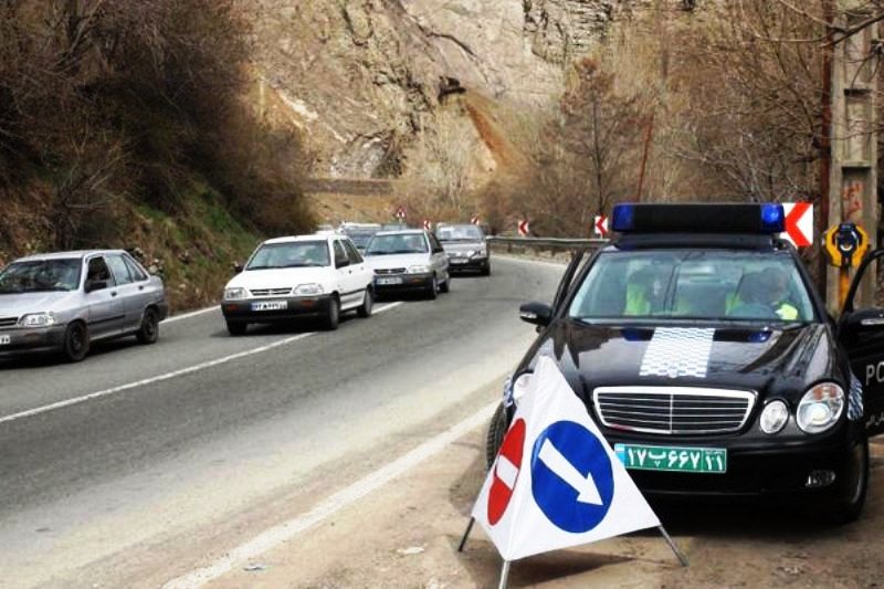 جاده كندوان و هراز جمعه و دوشنبه يك طرفه مي شود جاده كندوان و هراز جمعه و دوشنبه يك طرفه مي شود