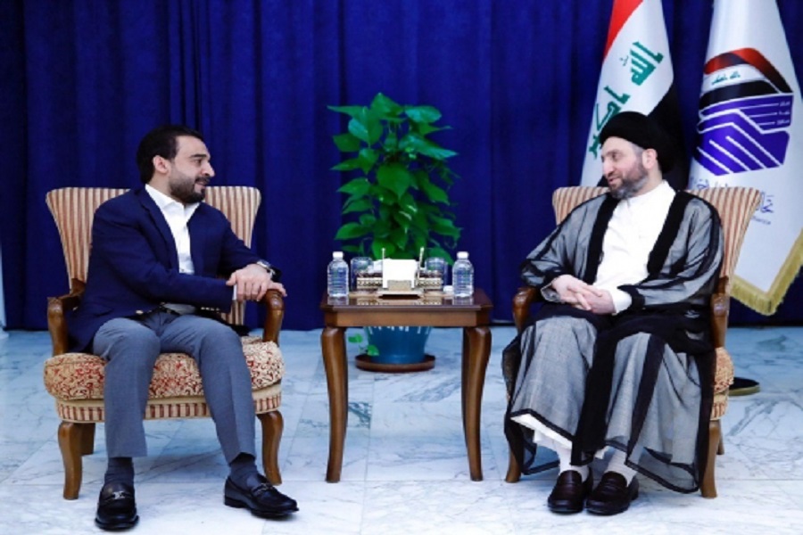 الحكيم والحلبوسي يشددان علي وساطة العراق لتهدئة أزمة المنطقة الحكيم والحلبوسي يشددان علي وساطة العراق لتهدئة أزمة المنطقة