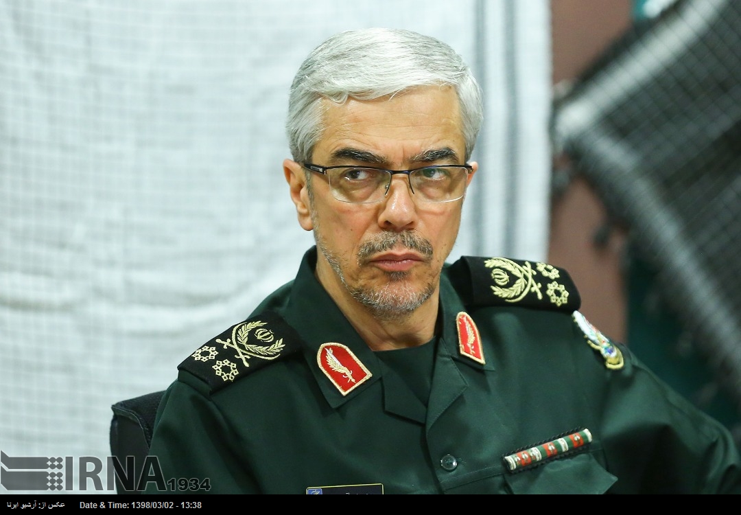 ایرانی مسلح افواج دشمنوں کی چال سے غافل نہیں: جنرل باقری ایرانی مسلح افواج دشمنوں کی چال سے غافل نہیں: جنرل باقری
