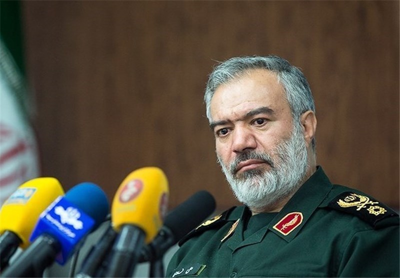 الجیش والحرس الثوری یرصدان السفن الامیركیة فی المنطقة تماما الجیش والحرس الثوری یرصدان السفن الامیركیة فی المنطقة تماما