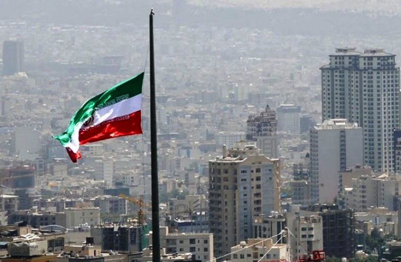 هواشناسي وزش باد شديد را در تهران پيش بيني كرد