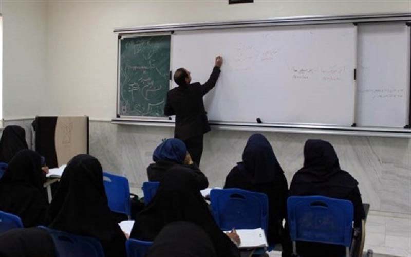بيش از 300 عضو هيات علمي در دانشگاه آزادسيستان و بلوچستان فعاليت مي كنند بيش از 300 عضو هيات علمي در دانشگاه آزادسيستان و بلوچستان فعاليت مي كنند